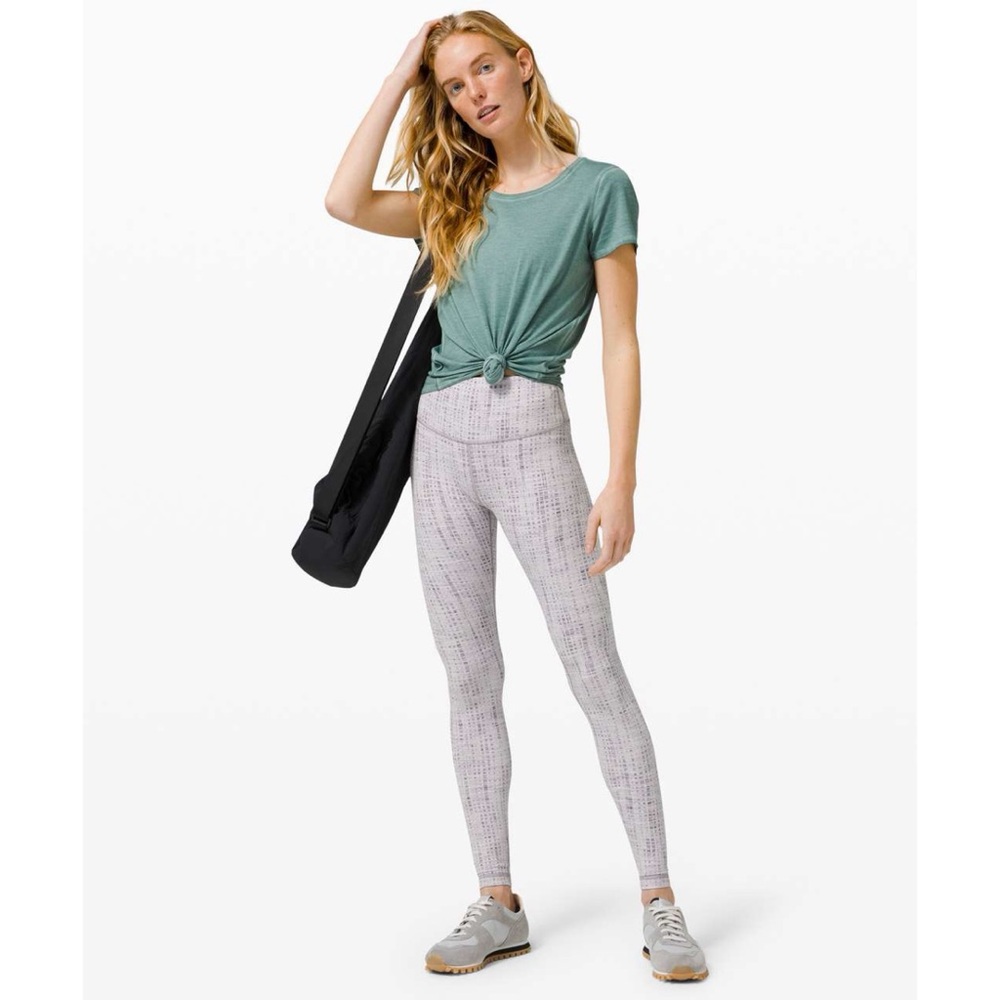 Lululemon Wunder Under High-Rise‎ Tight 28" *Luxtreme size 4